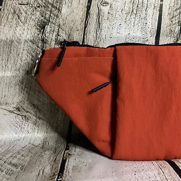 Lululemon Canyon Orange Belt Bag - Picture 3 of 12